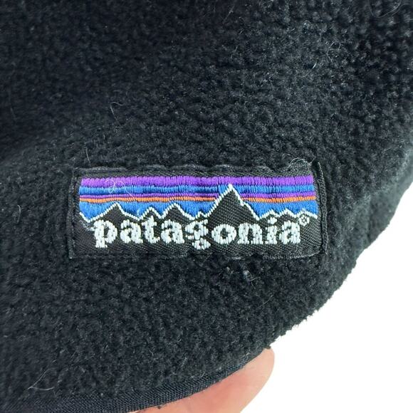 Patagonia Synchilla Full Zip Fleece Vest Lined Black Mens Medium - Picture 2 of 4